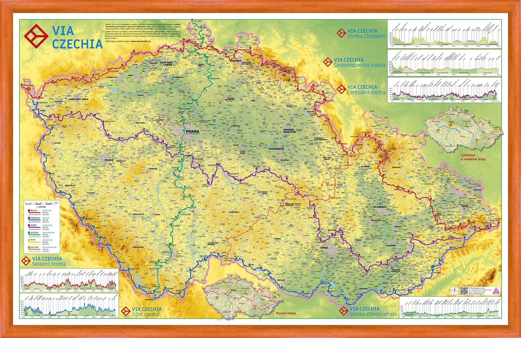 Zeměpisná mapa ČR Via Czechia – šest stezek